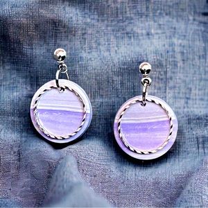 Sweet circles in team colors!